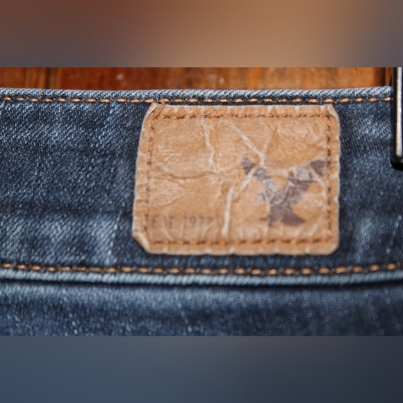 American Eagle Outfitters Medium Wash Skinny Jeans - Picture 4 of 16